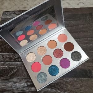 PUR Festival Palette